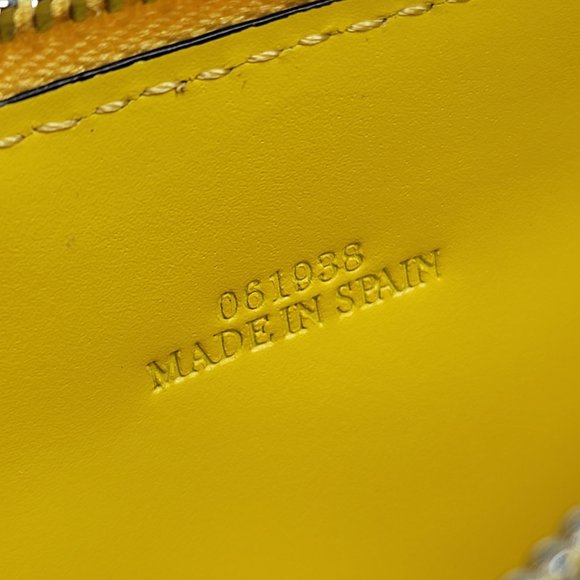 Loewe Women's Puzzle Coin and Card Holder Leather Wallet - Picture 8 of 10